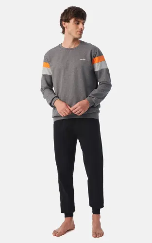 Πυτζάμα minerva